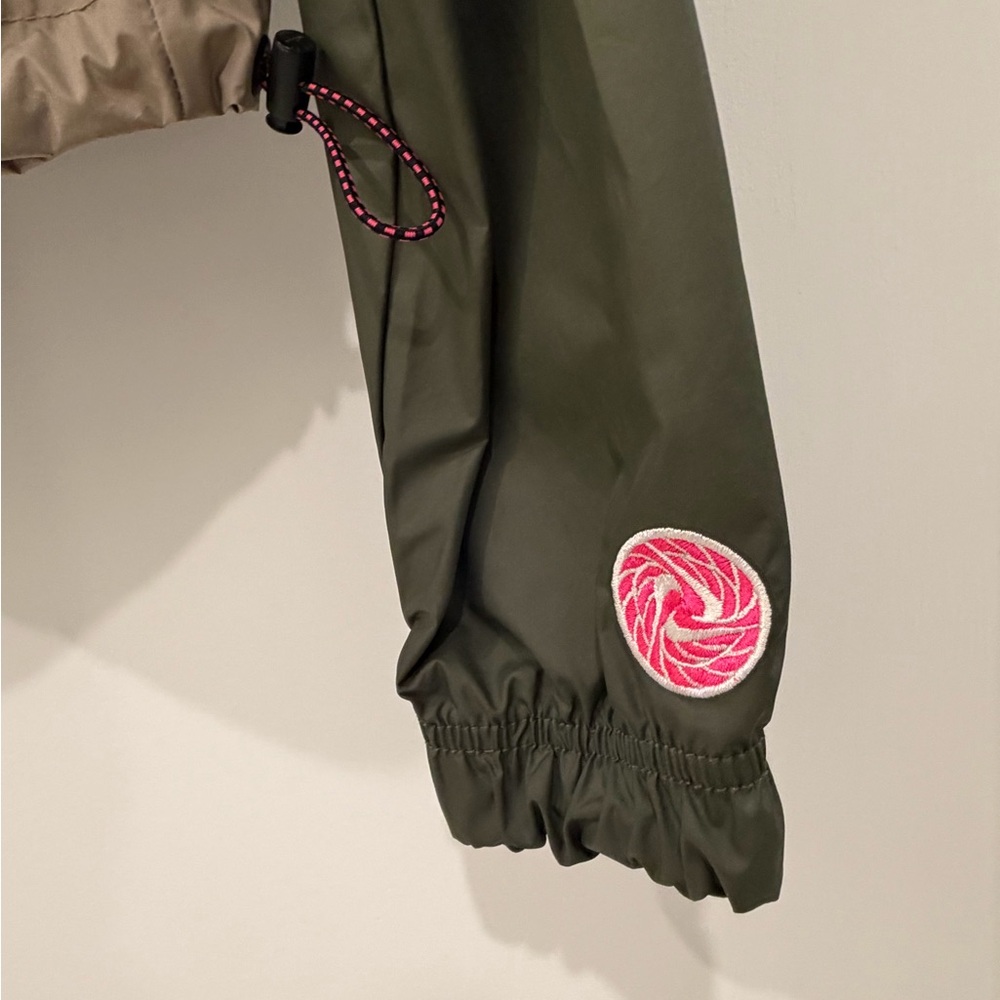 Nike Colorblock Utility Jacket in Olive, Black & Cream - Picture 6 of 7